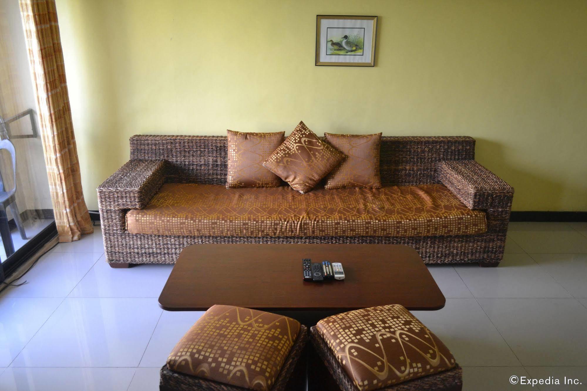Sdr Serviced Apartments Cebu Exterior foto