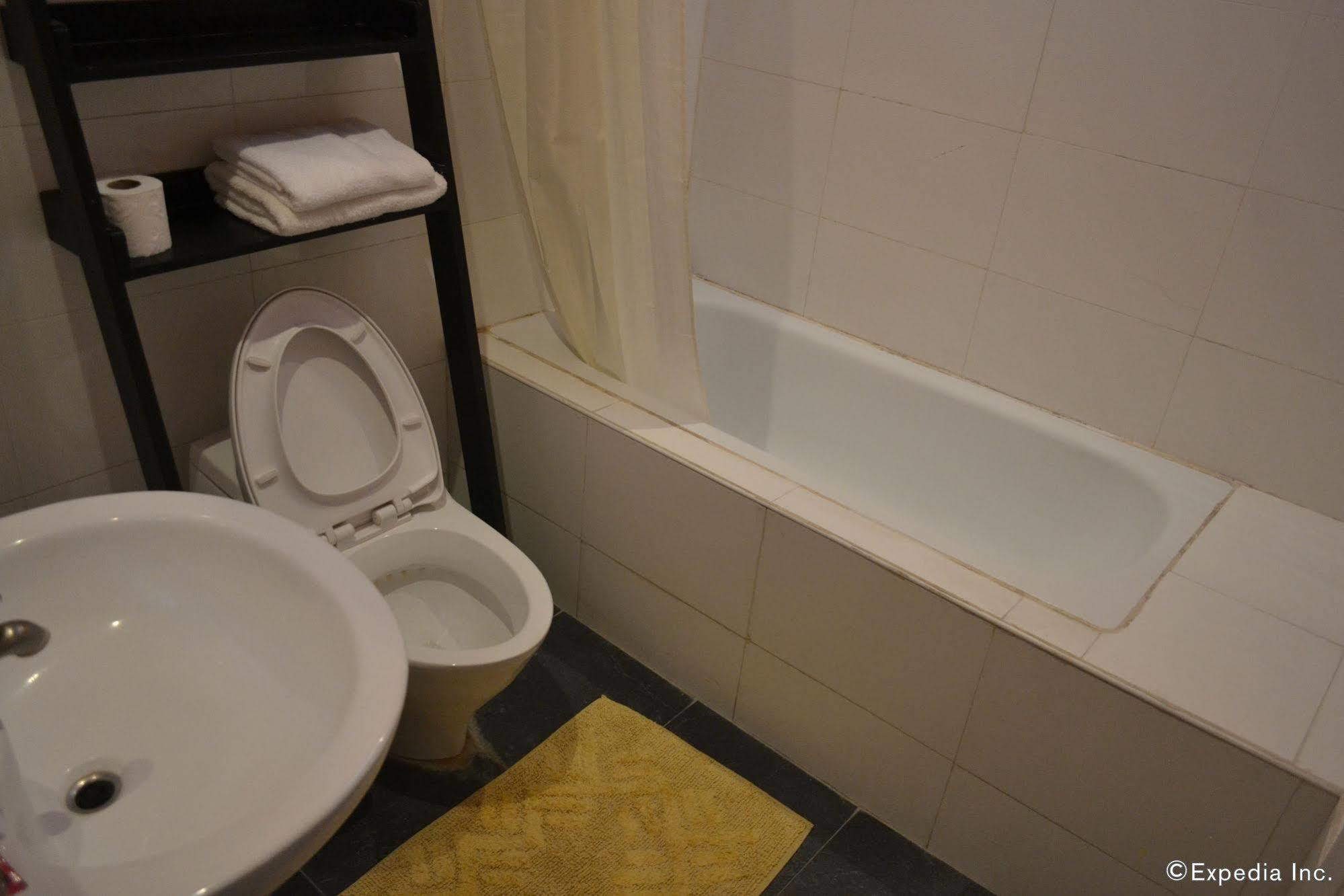 Sdr Serviced Apartments Cebu Exterior foto