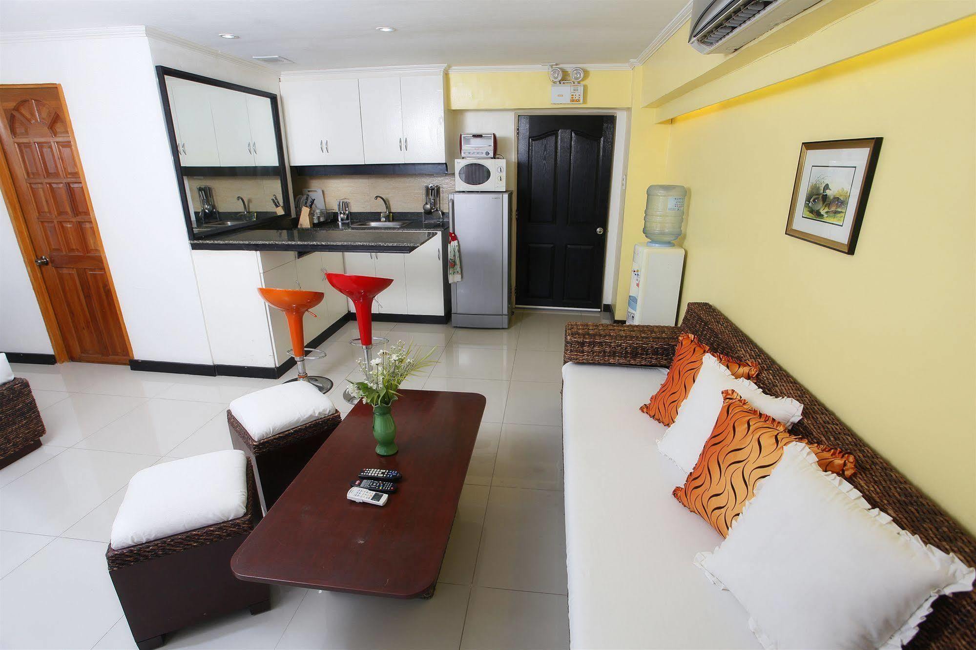 Sdr Serviced Apartments Cebu Exterior foto